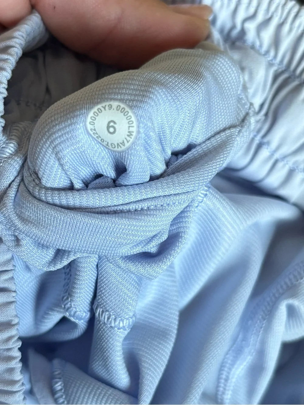 Lululemon Hotty Hot Athletic Shorts Serene Blue Size 6 Long 4